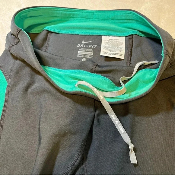 Nike Women’s size XS dry -fit running pants Green & Gray - Picture 3 of 9